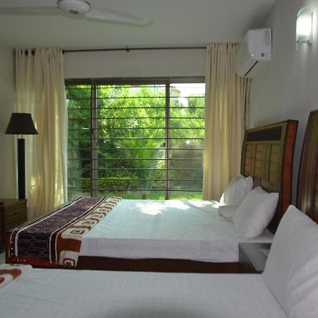 The Travelers Den Islamabad Exterior photo