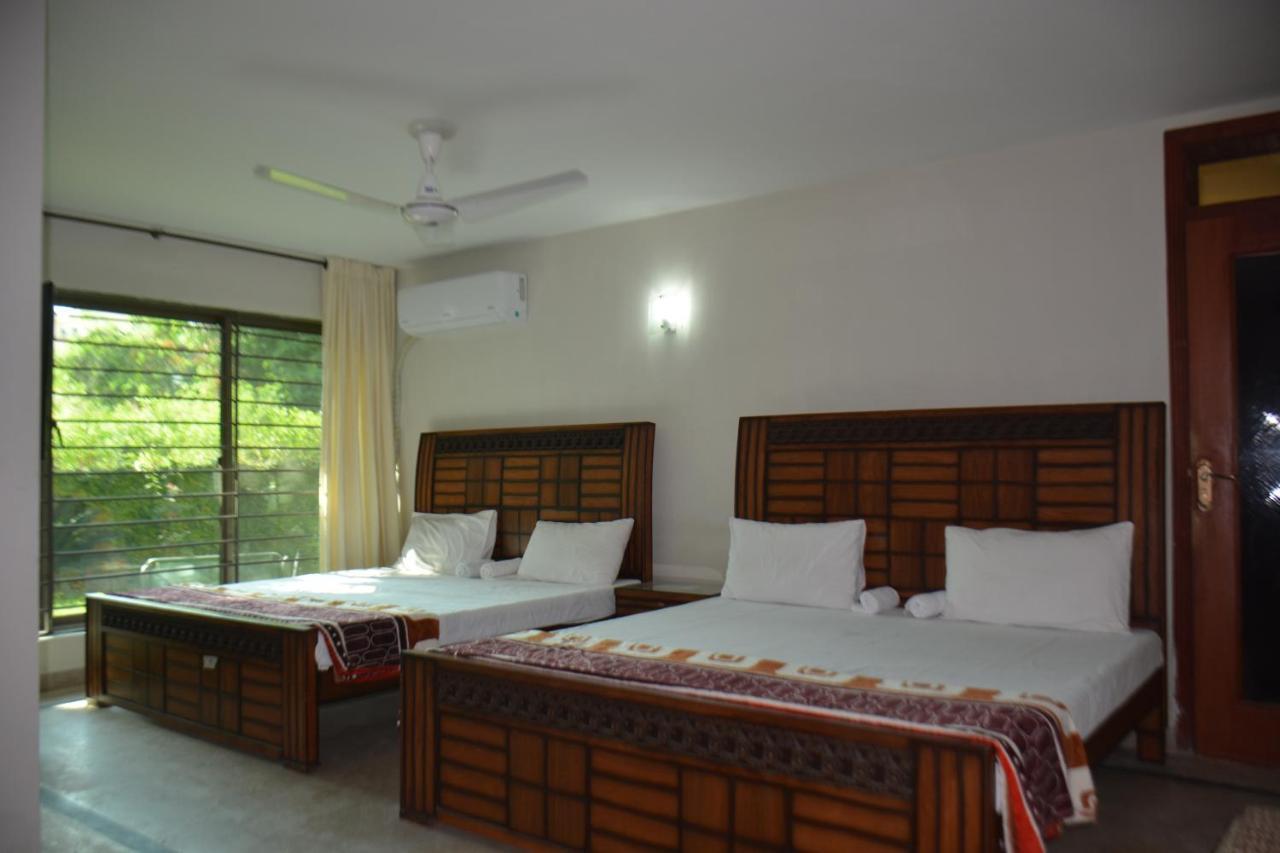 The Travelers Den Islamabad Exterior photo